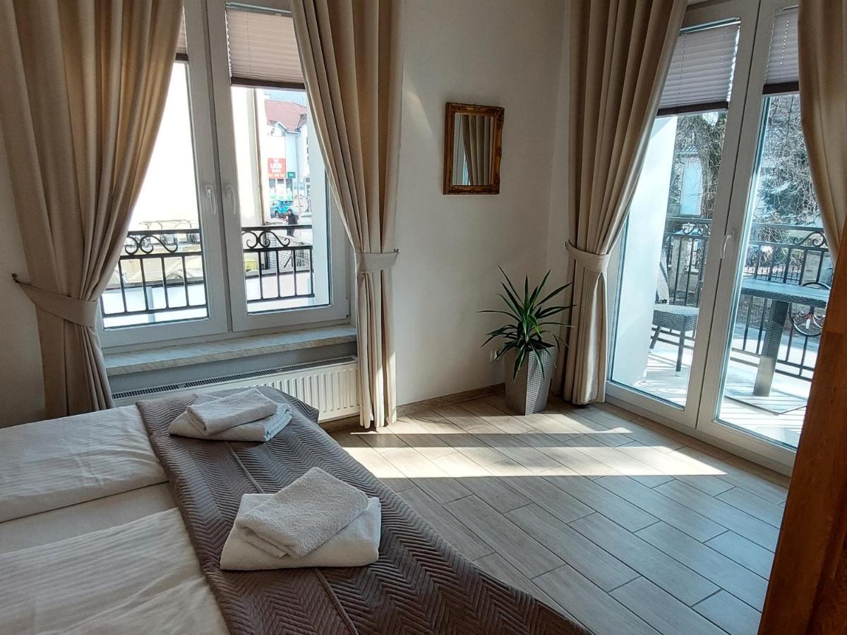 Apartamenty Biala Perla Устрон Екстериор снимка