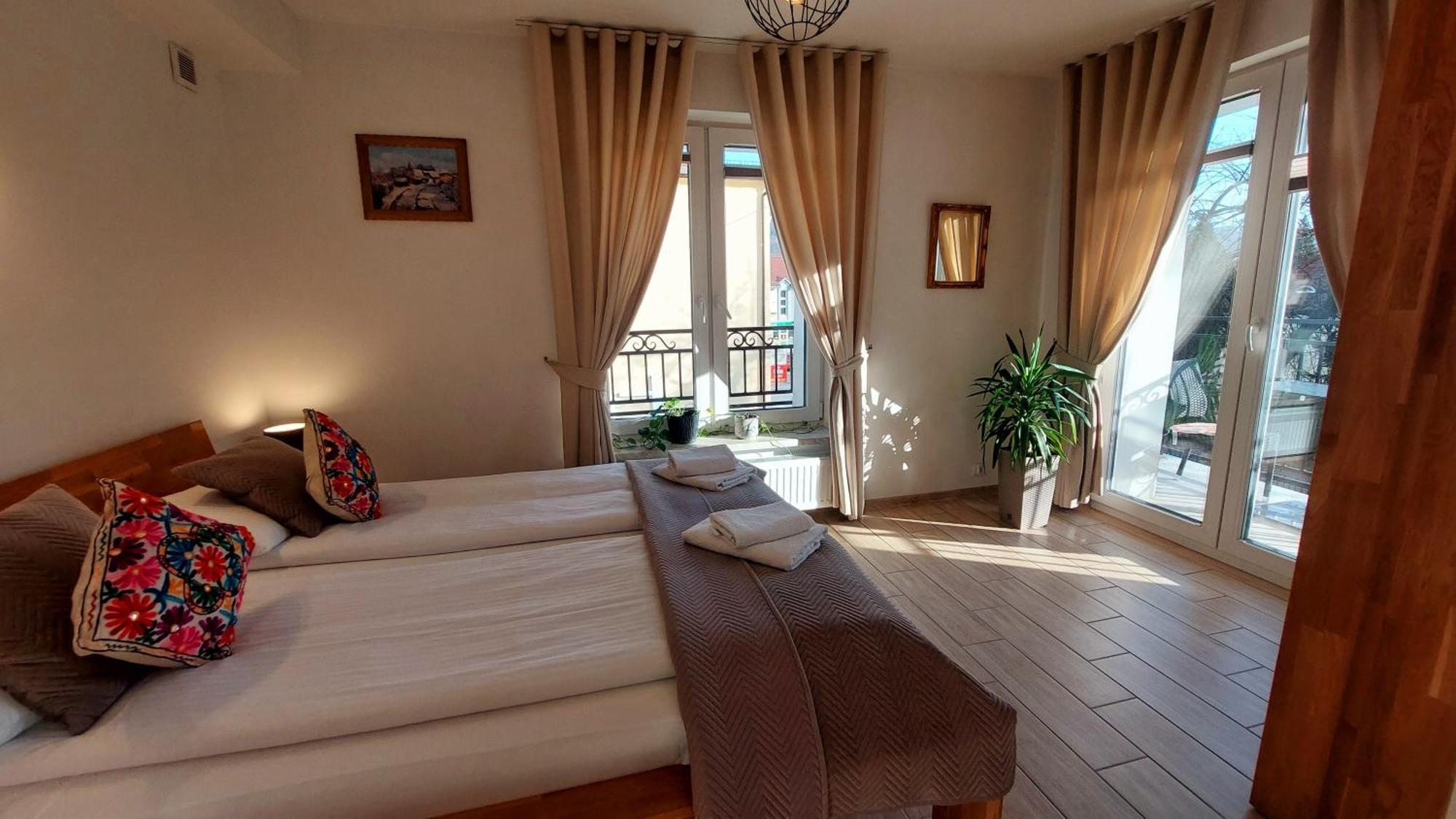 Apartamenty Biala Perla Устрон Екстериор снимка