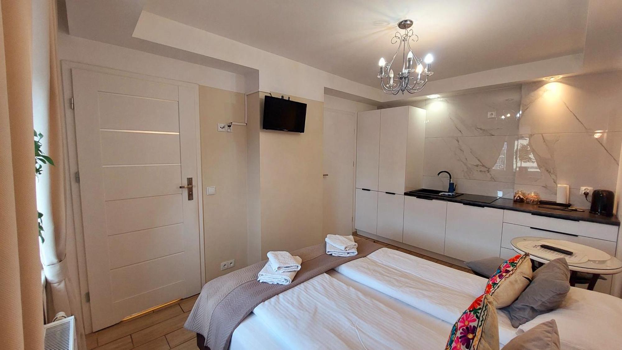 Apartamenty Biala Perla Устрон Екстериор снимка